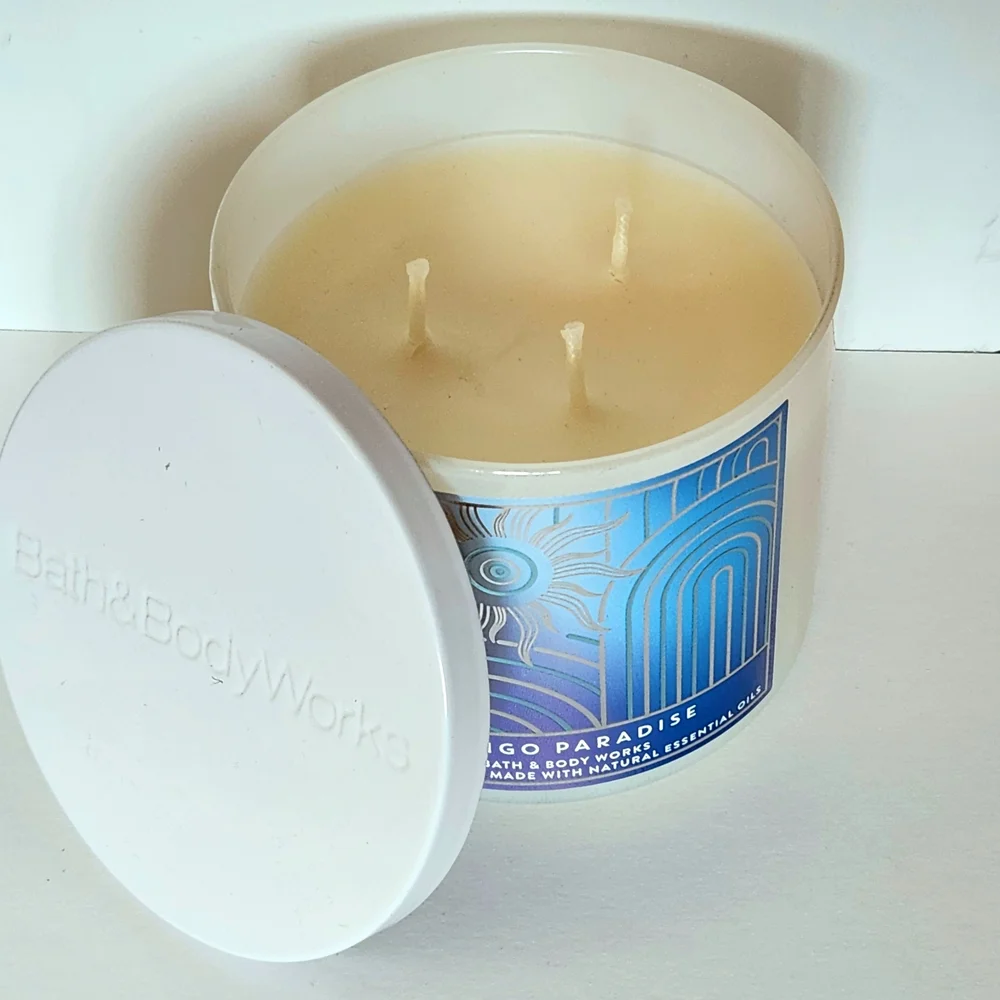 Bath & Body Works indigo paradise